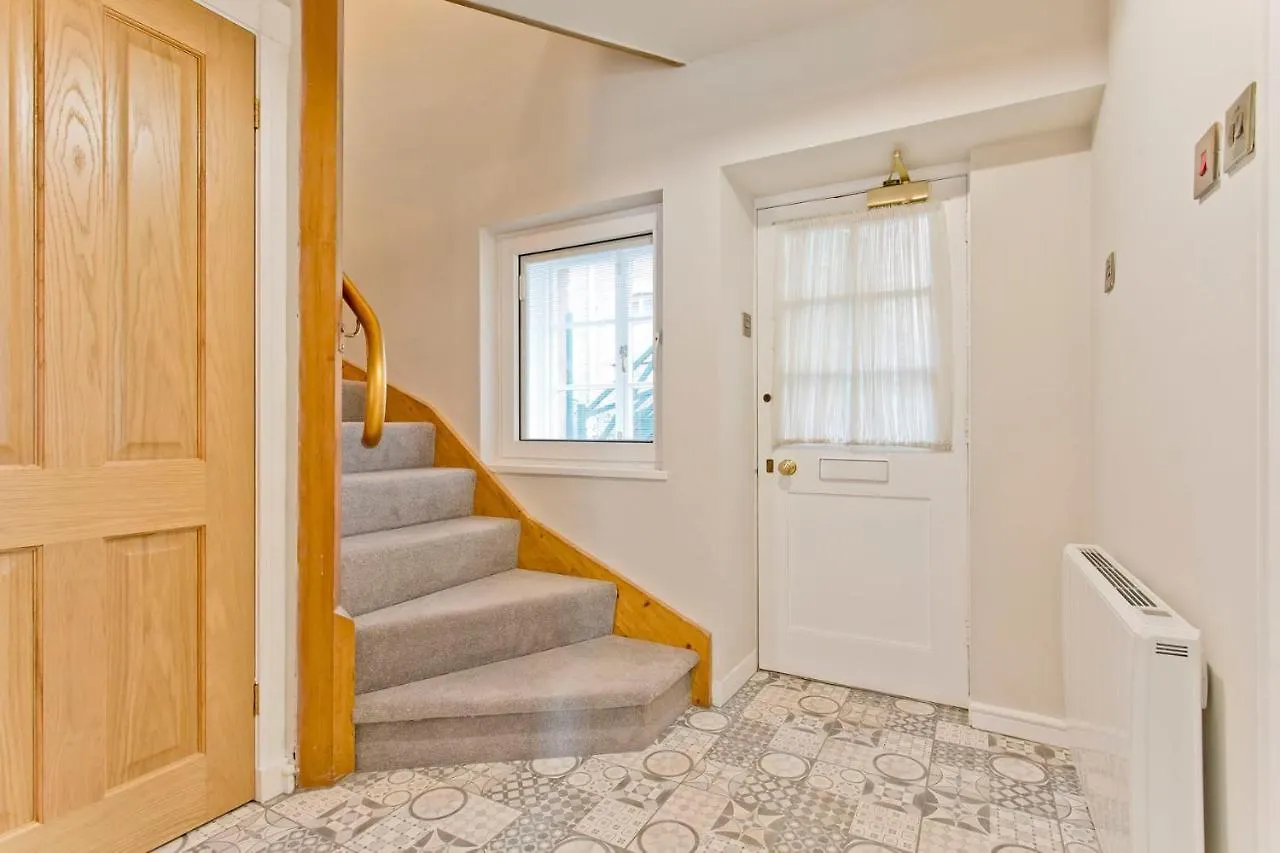 Newly Reno'D 2 Bed With Free Parking Διαμέρισμα Εδιμβούργο 0*,  Ηνωμένο Βασίλειο
