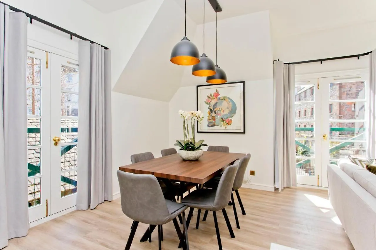 Newly Reno'D 2 Bed With Free Parking Διαμέρισμα Εδιμβούργο