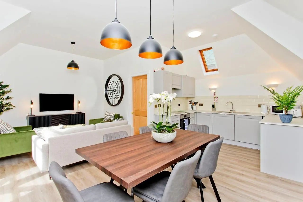 Newly Reno'D 2 Bed With Free Parking Διαμέρισμα Εδιμβούργο